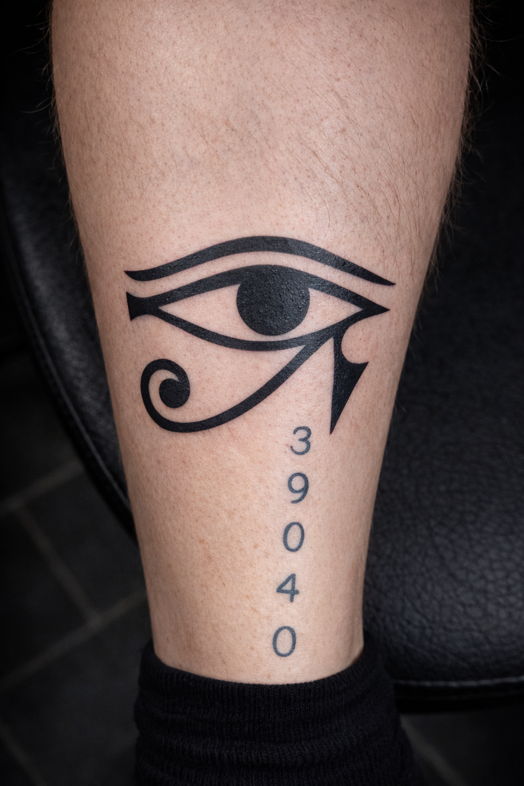 Horus-Auge Symbol-Tattoo